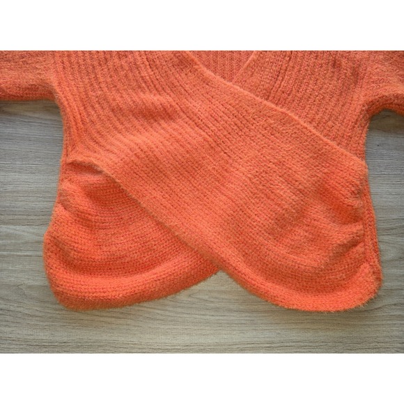 NWT Urban Outfitters Women's Wrap Sweater Size S Orange Knit V-Neck minimalist - Picture 5 of 11